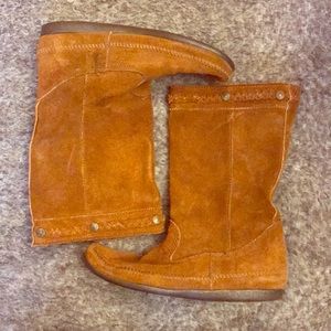 Minnetonka Leather Boots sz 10